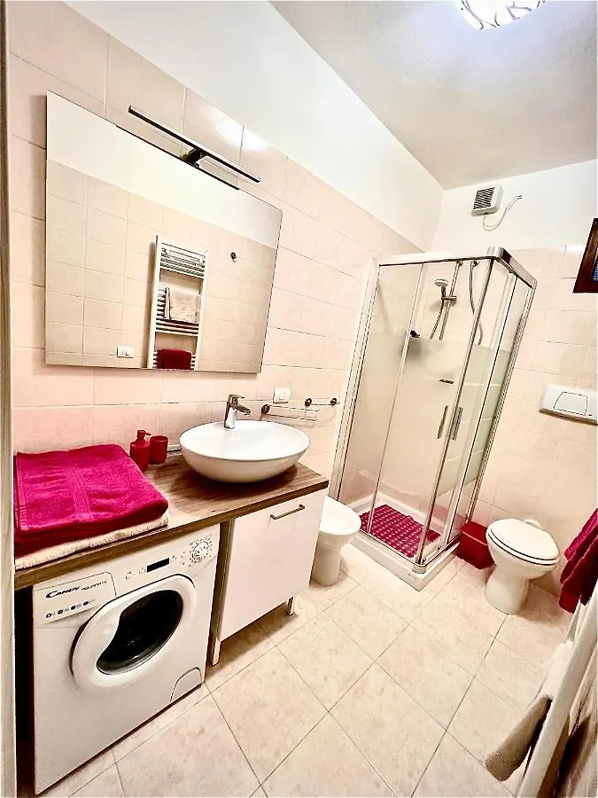Petite Maison Sirmione Italia